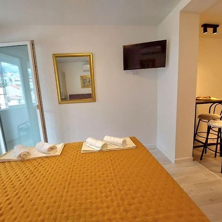 City Beach Apartment Makarska Exterior photo